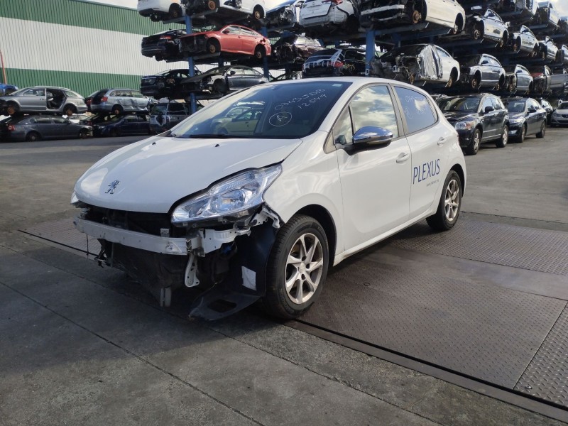 peugeot 208 del año 2015