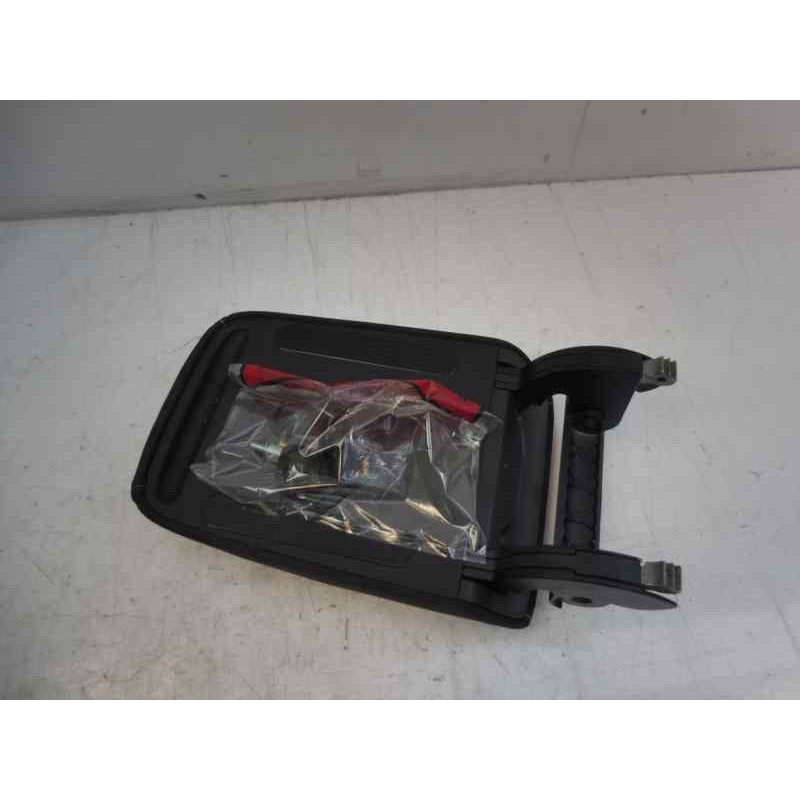 Recambio de apoyabrazos central para volkswagen golf vii lim. sport by r-line bluemotion referencia OEM IAM 5G0864207D  