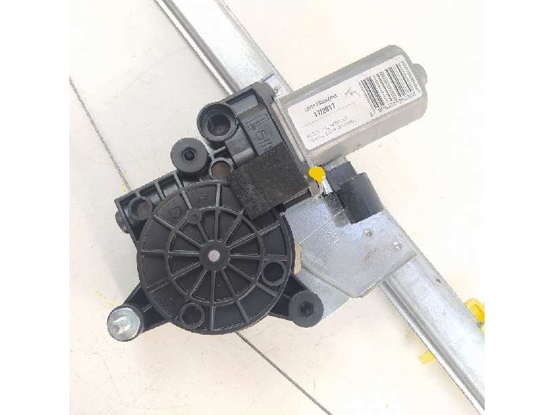 Recambio de elevalunas delantero derecho para renault trafic caja cerrada (ab 4.01) doble cabina l1h1 2,7t referencia OEM IAM   