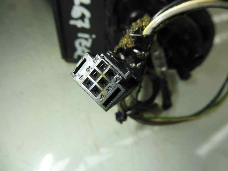 Recambio de retrovisor izquierdo para peugeot 307 cc (s1) 1.6 referencia OEM IAM 96577210  