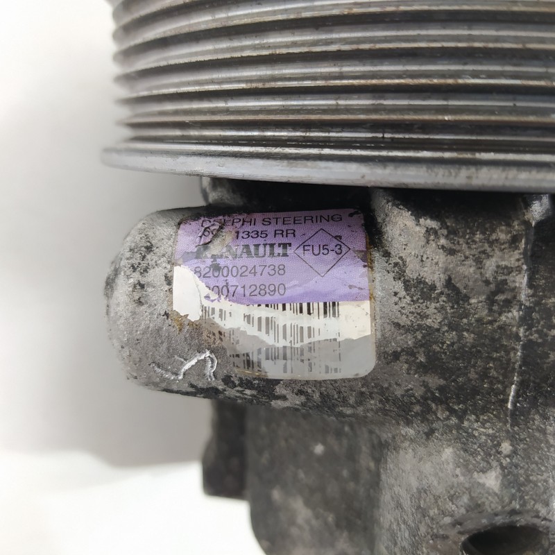 Recambio de bomba direccion para renault trafic caja cerrada (ab 4.01) doble cabina l1h1 2,7t referencia OEM IAM 8200024738  