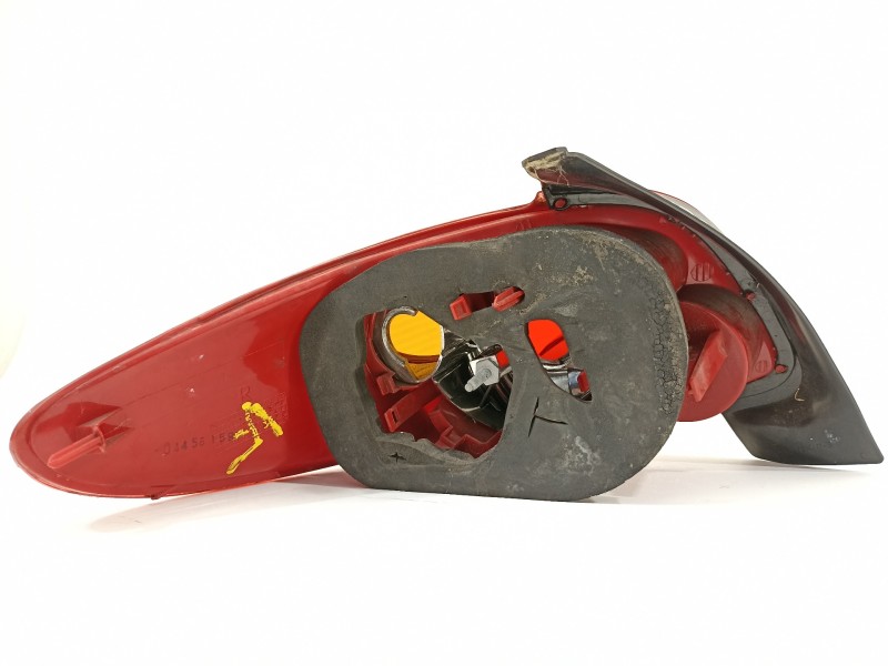 Recambio de piloto trasero derecho para peugeot 206 berlina xs referencia OEM IAM 6351S0  