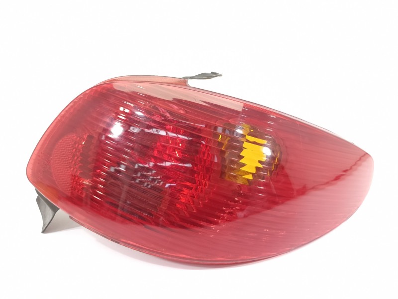 Recambio de piloto trasero derecho para peugeot 206 berlina xs referencia OEM IAM 6351S0  