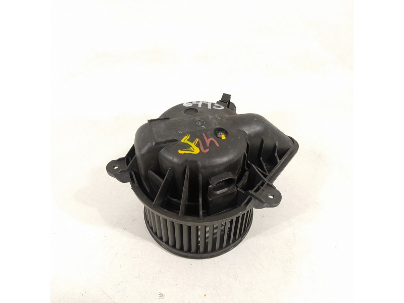 Recambio de ventilador calefaccion para renault trafic caja cerrada (ab 4.01) doble cabina l1h1 2,7t referencia OEM IAM   