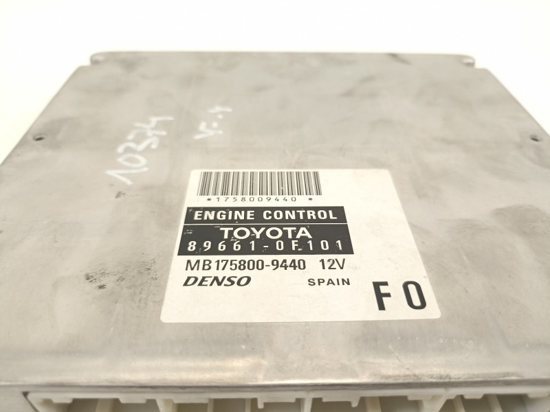 Recambio de centralita motor uce para toyota corolla verso (r1) 2.2 d-4d luna referencia OEM IAM 896610F01 1758009440 