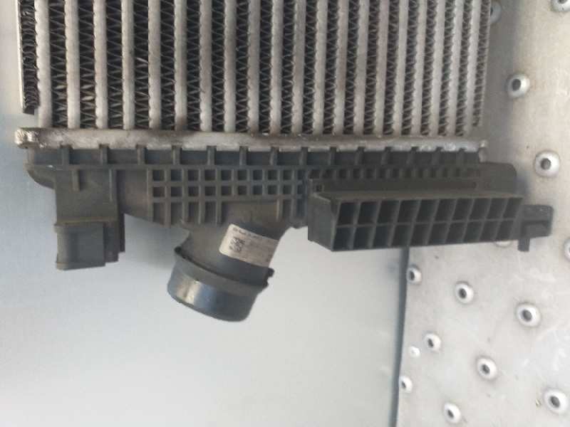 Recambio de intercooler para opel astra j lim. sport referencia OEM IAM 13267646  
