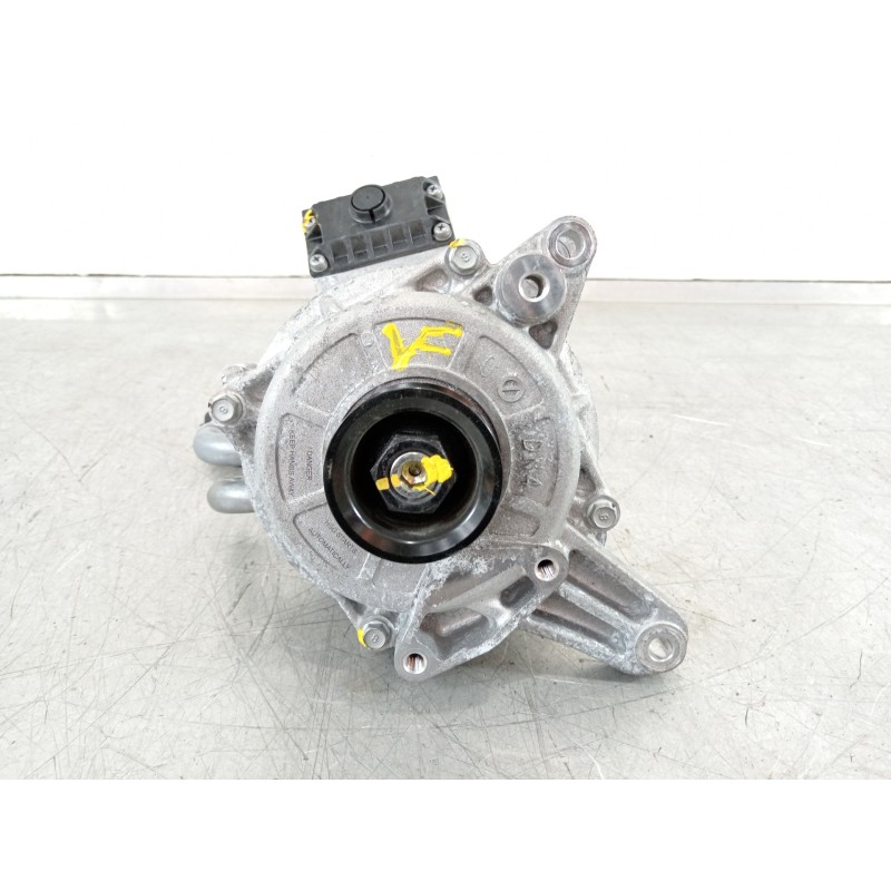 Recambio de alternador para hyundai kona klass hybrid 2wd referencia OEM IAM 3739003900  