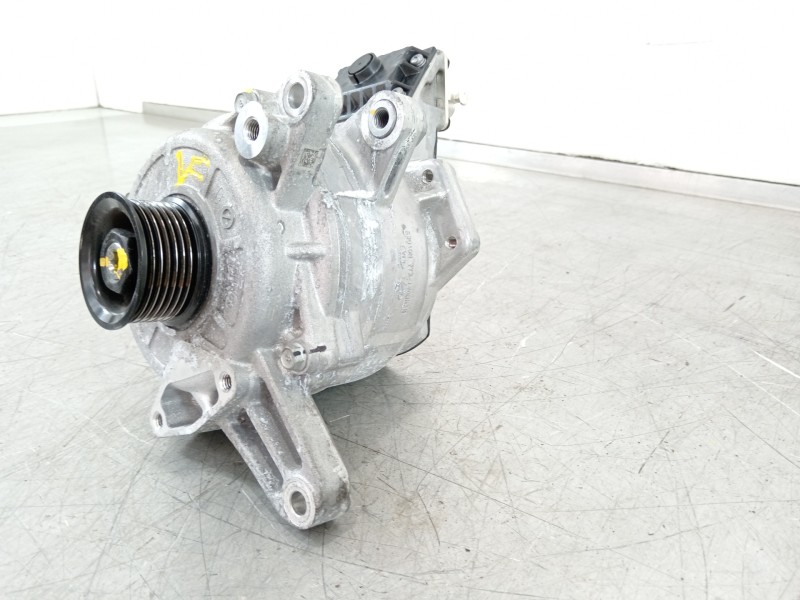 Recambio de alternador para hyundai kona klass hybrid 2wd referencia OEM IAM 3739003900  