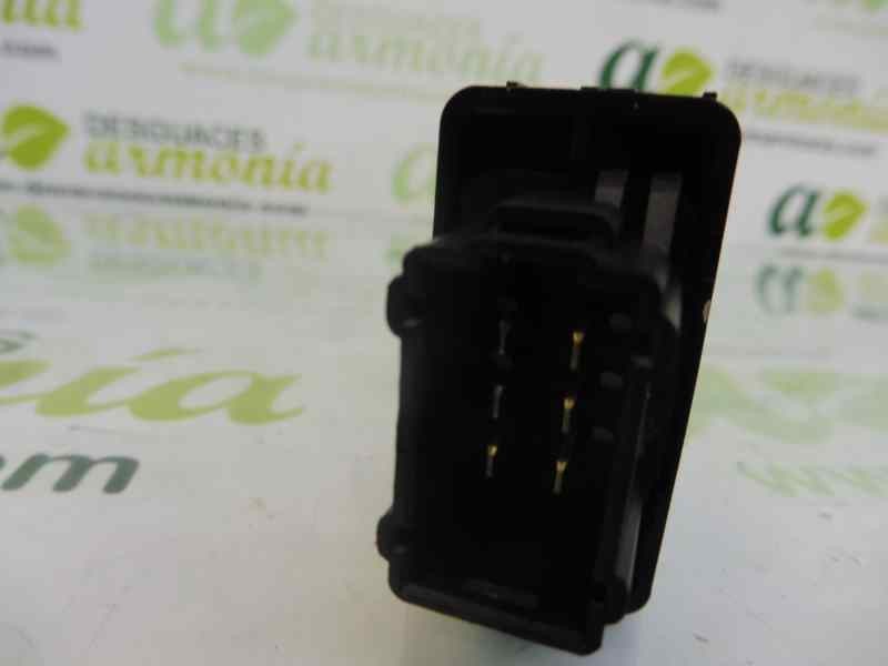 Recambio de mando elevalunas delantero derecho para citroën berlingo station wagon feel referencia OEM IAM   