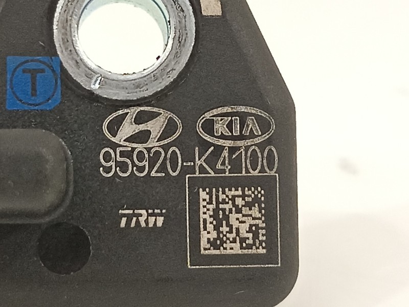 Recambio de sensor para hyundai kona klass hybrid 2wd referencia OEM IAM 95920K4100  