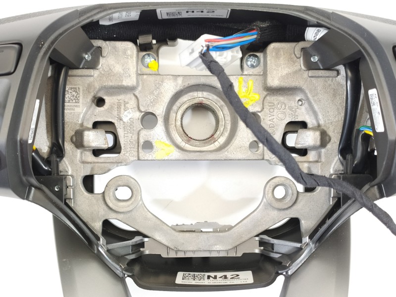 Recambio de volante para hyundai kona essence 2wd referencia OEM IAM 56120J9100UN5 96720J9620TMT 