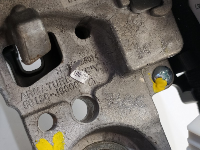 Recambio de volante para hyundai kona essence 2wd referencia OEM IAM 56120J9100UN5 96720J9620TMT 