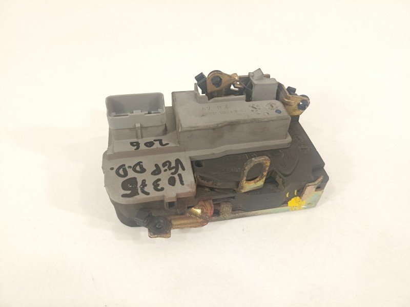 Recambio de cerradura puerta delantera derecha para peugeot 206 berlina xt referencia OEM IAM 9136S7  