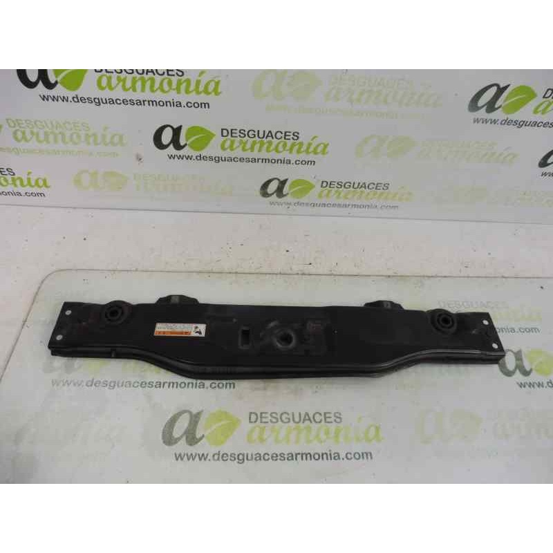 Recambio de travesaño superior para daewoo nubira berlina sx referencia OEM IAM   