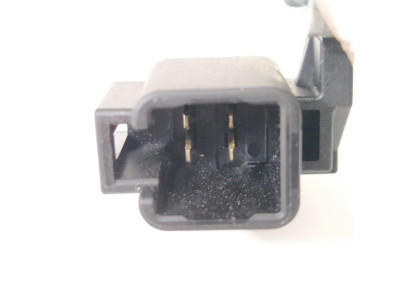 Recambio de motor limpia trasero para hyundai kona essence 2wd referencia OEM IAM 98700J9000  