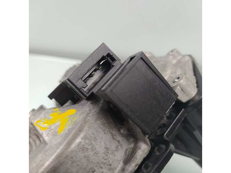 Recambio de motor limpia trasero para fiat doblo ii (152) pop referencia OEM IAM 51811480  