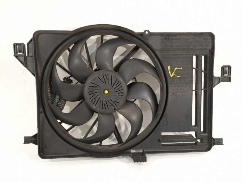 Recambio de electroventilador para ford focus lim. (cb8) 1.6 tdci cat referencia OEM IAM 8V618C607EB  500019431712