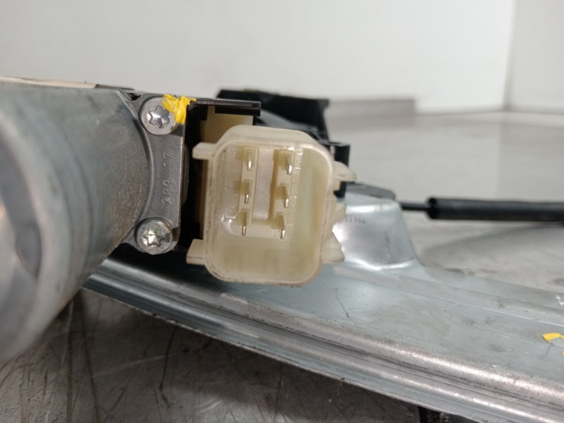 Recambio de elevalunas delantero derecho para ford kuga (cbs) trend referencia OEM IAM CM093120  