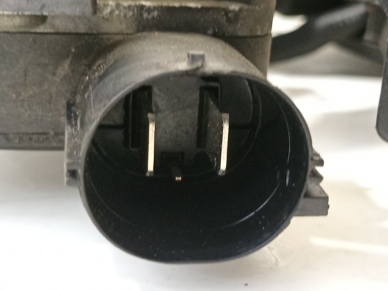 Recambio de electroventilador para ford focus lim. (cb8) 1.6 tdci cat referencia OEM IAM 8V618C607EB  500019431712