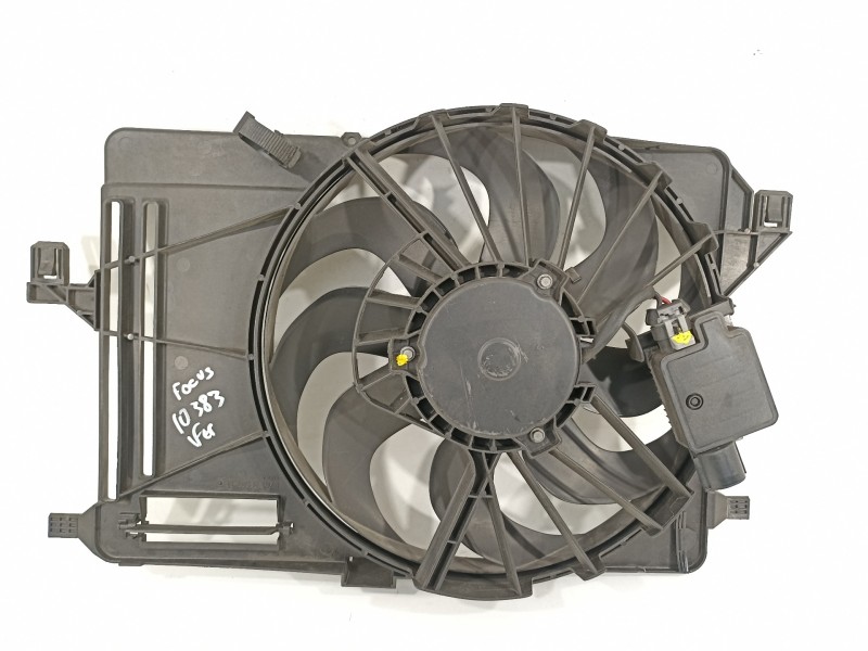 Recambio de electroventilador para ford focus lim. (cb8) 1.6 tdci cat referencia OEM IAM 8V618C607EB  500019431712