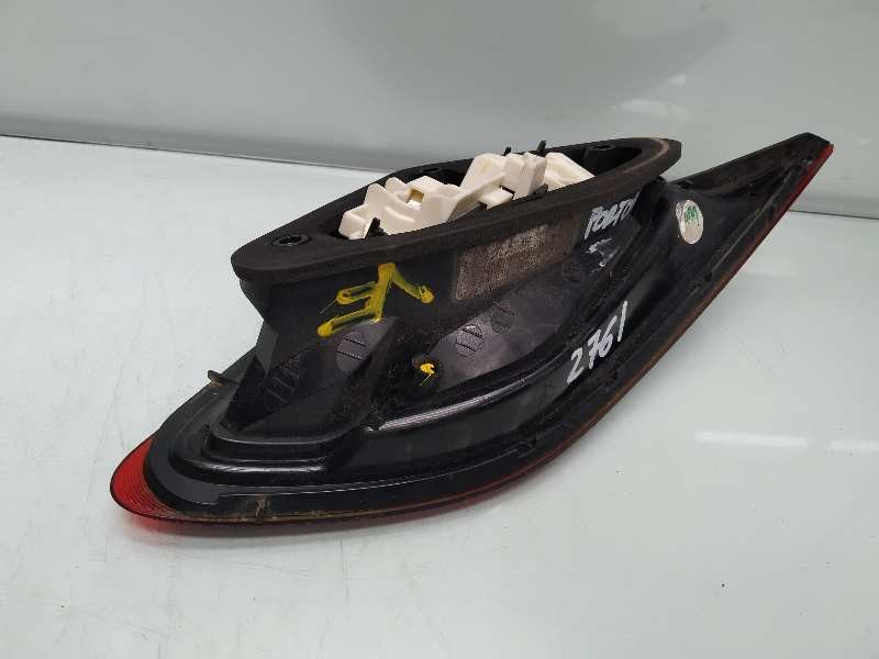 Recambio de piloto trasero derecho en porton para opel astra j lim. sport referencia OEM IAM   