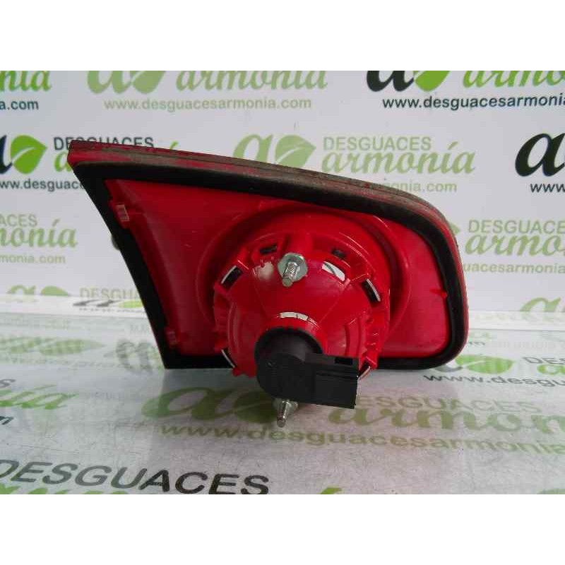 Recambio de piloto trasero derecho en porton para volkswagen passat variant (3c5) edition plus referencia OEM IAM 3C994509408S  