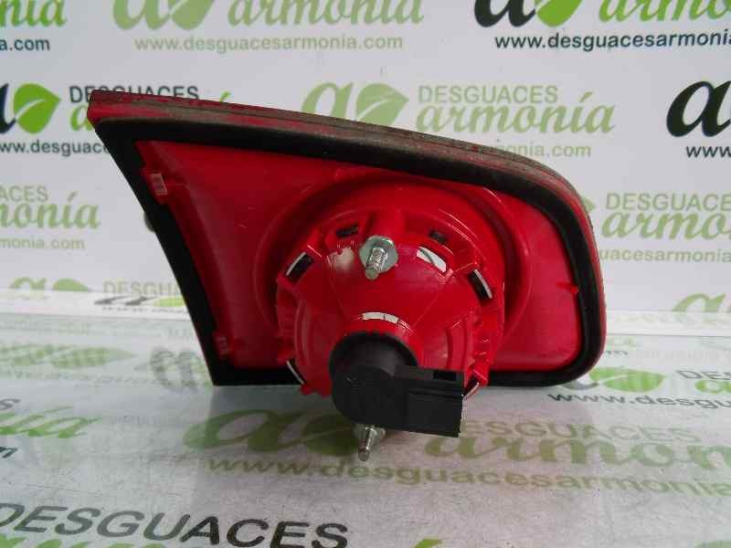 Recambio de piloto trasero derecho en porton para volkswagen passat variant (3c5) edition plus referencia OEM IAM 3C994509408S  