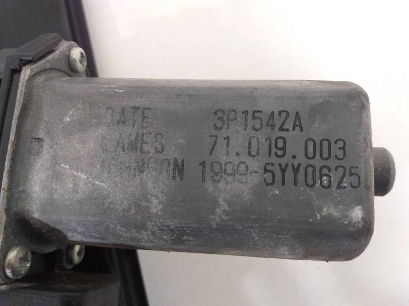 Recambio de elevalunas delantero izquierdo para bmw serie 3 lim. (f30) 320d referencia OEM IAM 71019003  