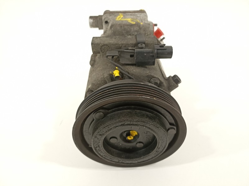Recambio de compresor aire acondicionado para hyundai i30 classic referencia OEM IAM F500AN8CA03 977012H240 