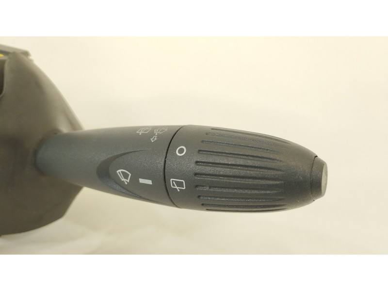 Recambio de mando luces para ford ka (ccu) black edition referencia OEM IAM 7355593080  