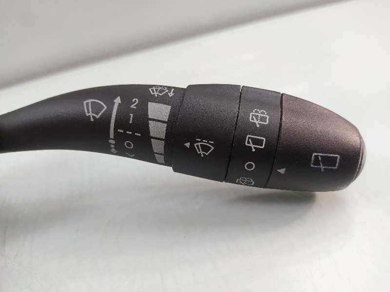 Recambio de mando limpia para hyundai i30 classic referencia OEM IAM 934202R010  