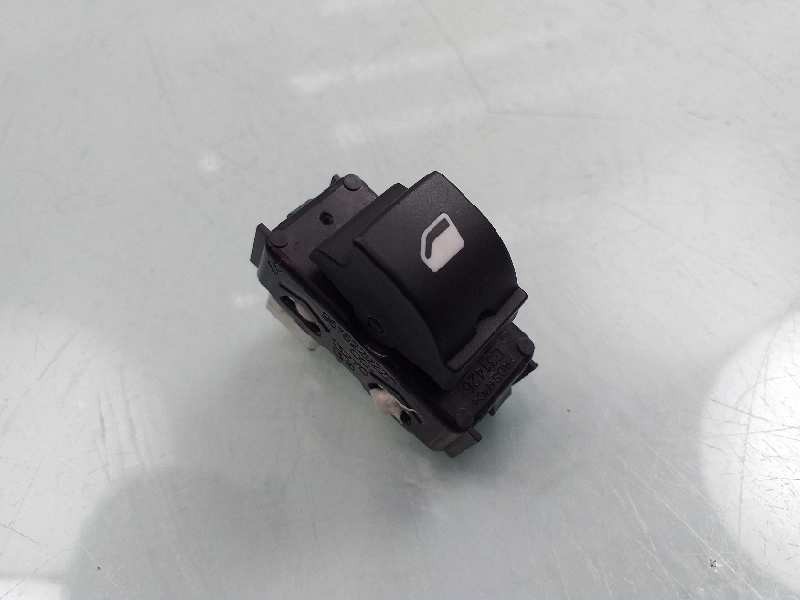 Recambio de mando elevalunas trasero izquierdo para peugeot 308 active referencia OEM IAM 96762292ZD  