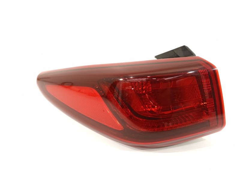 Recambio de piloto trasero izquierdo para hyundai kona klass hybrid 2wd referencia OEM IAM 92401J9000  