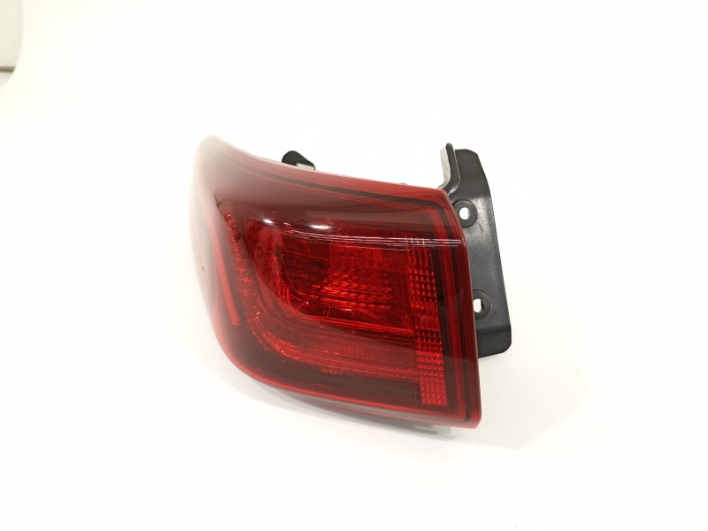 Recambio de piloto trasero izquierdo para hyundai kona klass hybrid 2wd referencia OEM IAM 92401J9000  