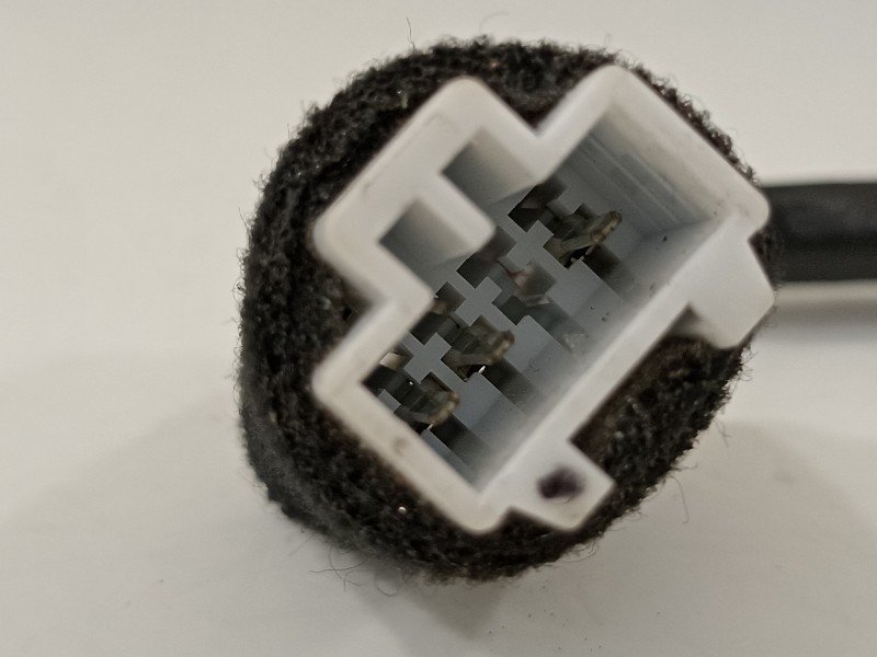 Recambio de piloto trasero izquierdo para hyundai kona klass hybrid 2wd referencia OEM IAM 92401J9000  