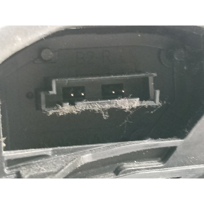 Recambio de cerradura puerta trasera derecha para bmw x1 (e84) 2.0 turbodiesel cat referencia OEM IAM 51227229460 7229460 