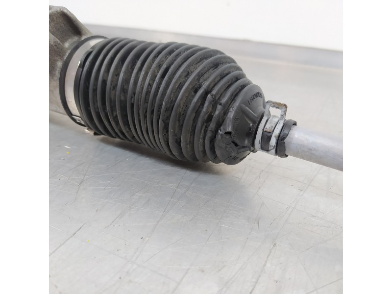 Recambio de cremallera direccion para peugeot 308 active referencia OEM IAM 1308010079601 6800005046 5WK67004