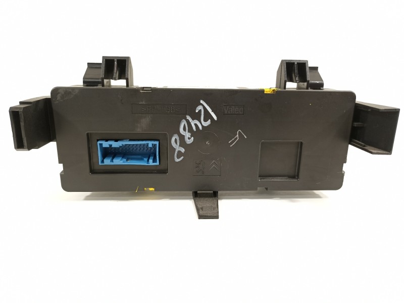 Recambio de mando climatizador para citroën c3 pluriel 1.4 hdi referencia OEM IAM 96588239XT  
