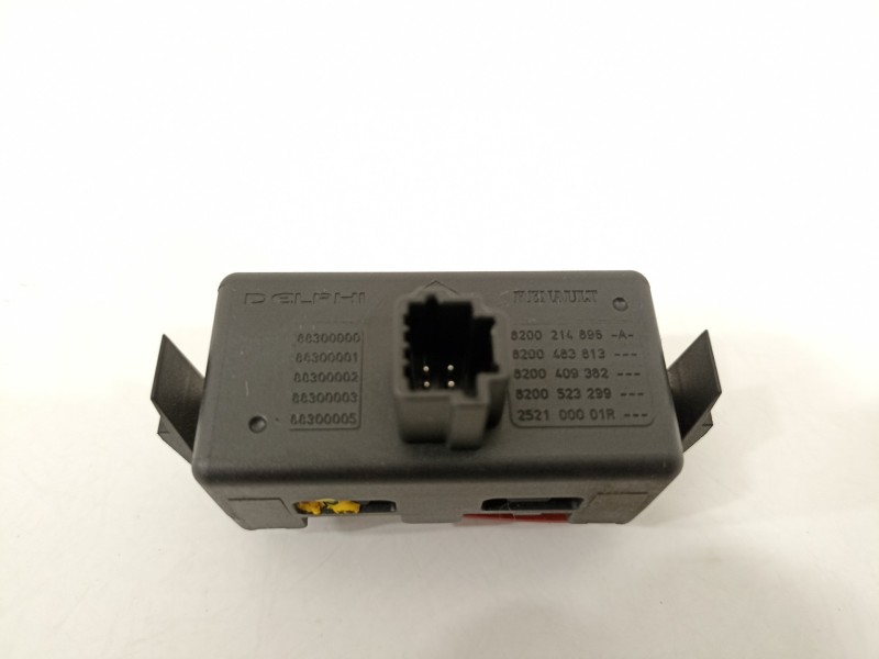 Recambio de warning para renault megane iii sport tourer 1.5 dci diesel fap referencia OEM IAM 8200214896A  