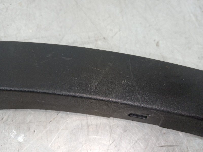 Recambio de aletin delantero derecho para bmw x1 (e84) 2.0 turbodiesel cat referencia OEM IAM 51772990166  