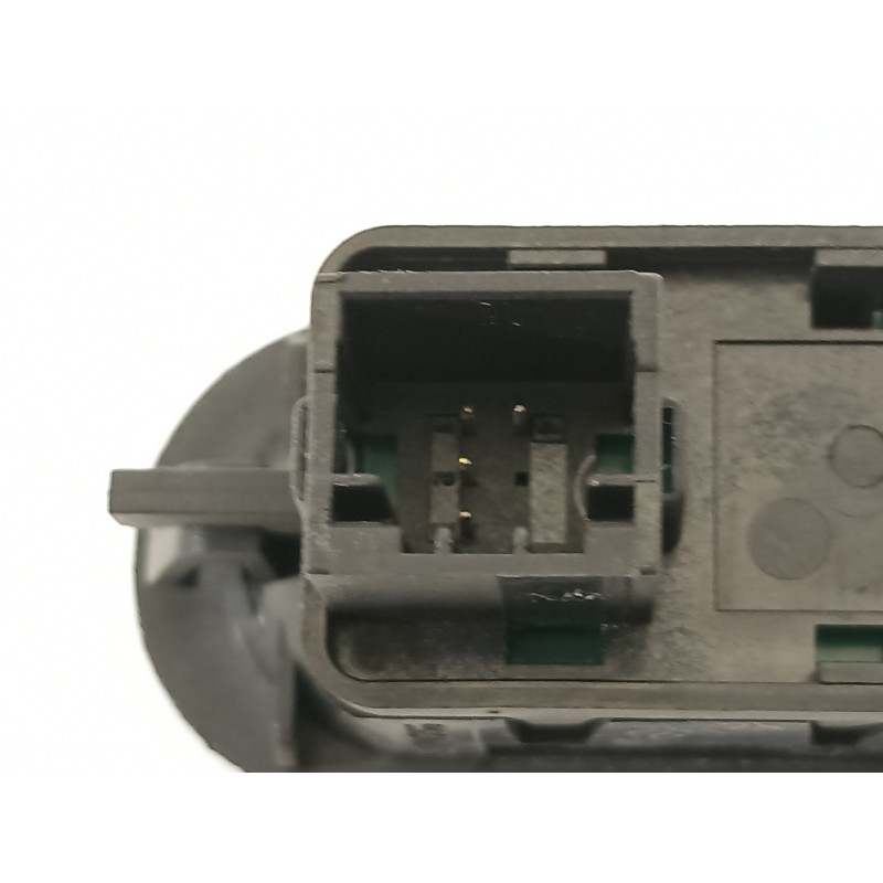Recambio de mando elevalunas delantero izquierdo para citroën c3 pluriel 1.4 hdi referencia OEM IAM 6554L7 96401469XT 