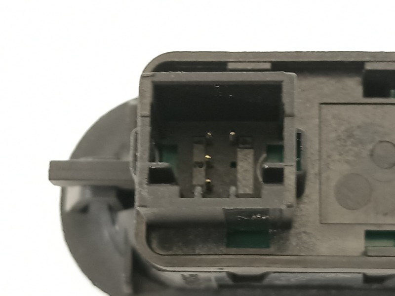 Recambio de mando elevalunas delantero izquierdo para citroën c3 pluriel 1.4 hdi referencia OEM IAM 6554L7 96401469XT 