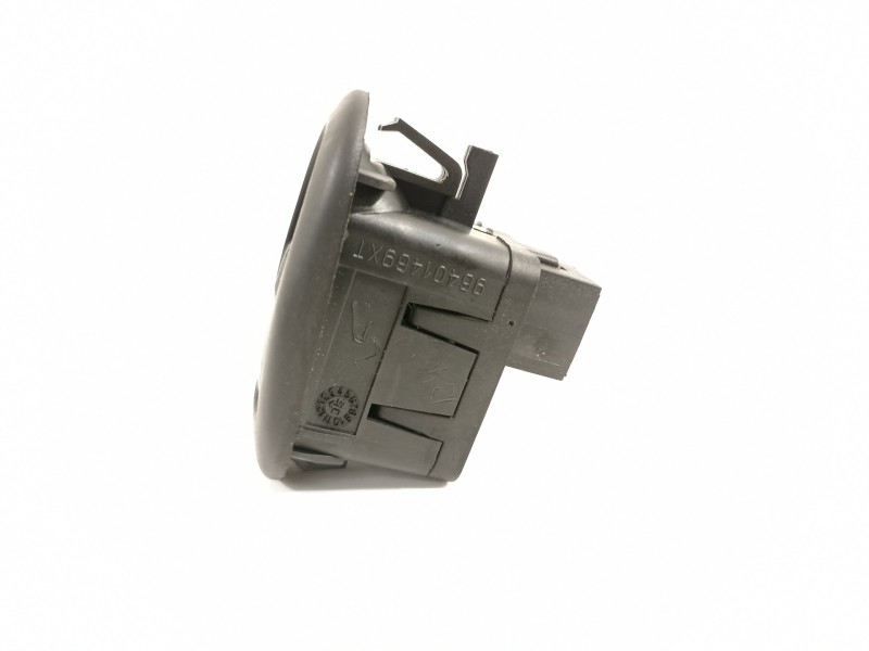 Recambio de mando elevalunas delantero izquierdo para citroën c3 pluriel 1.4 hdi referencia OEM IAM 6554L7 96401469XT 