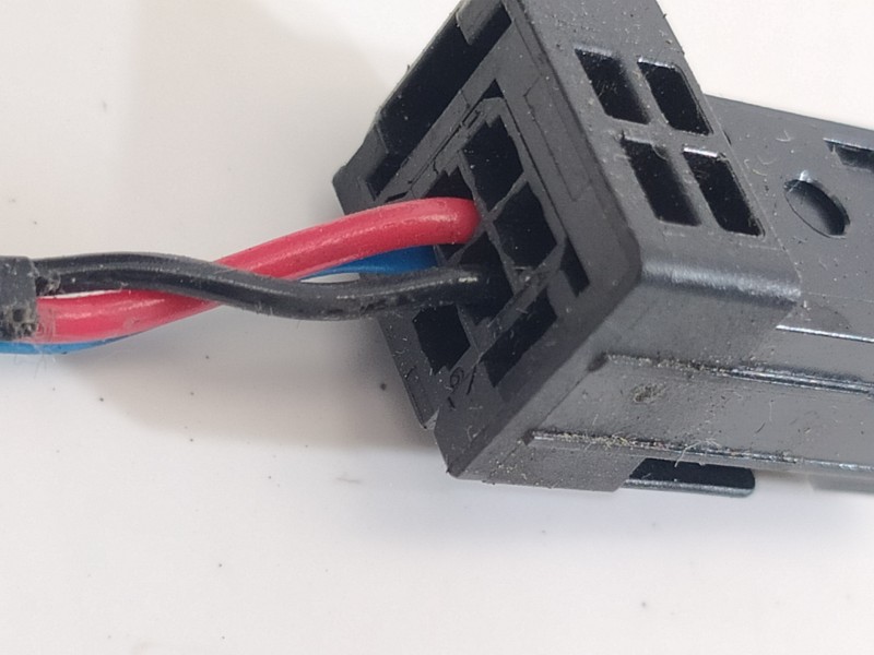 Recambio de piloto trasero derecho en porton para peugeot 308 active referencia OEM IAM 9677818280 81260201 