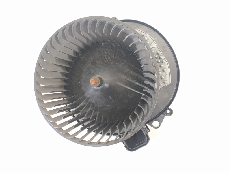 Recambio de ventilador calefaccion para bmw serie 3 lim. (f30) 320d referencia OEM IAM 64119350395 927611201 T903542