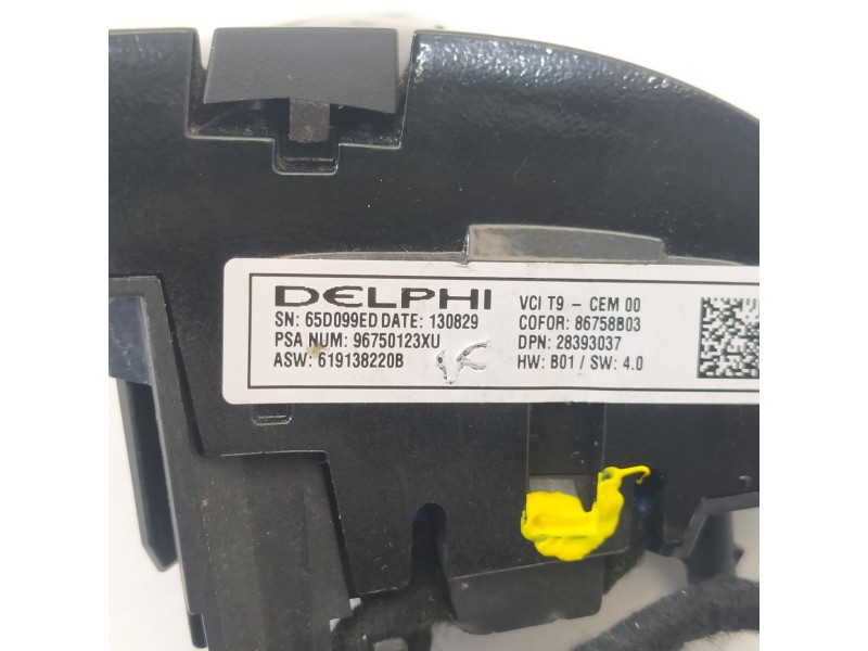 Recambio de mando volante para peugeot 308 active referencia OEM IAM 96750123XU  