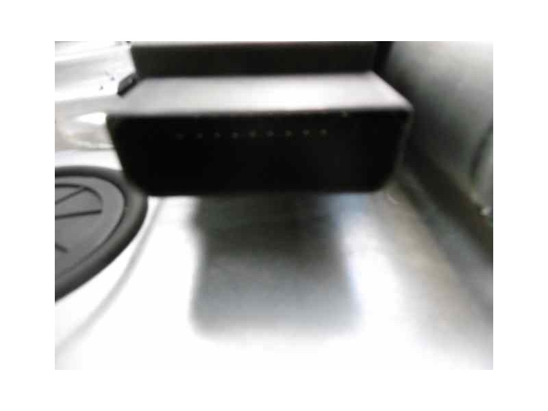 Recambio de elevalunas trasero derecho para volkswagen passat berlina (3b3) advance referencia OEM IAM 3B5839752CM 3B5839756C 