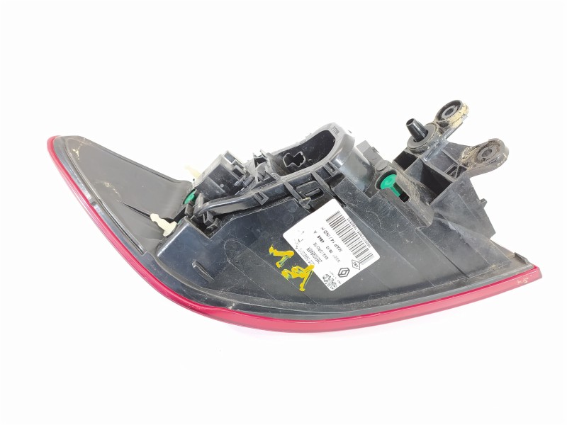 Recambio de piloto trasero derecho para renault clio iv life referencia OEM IAM 265509846R  