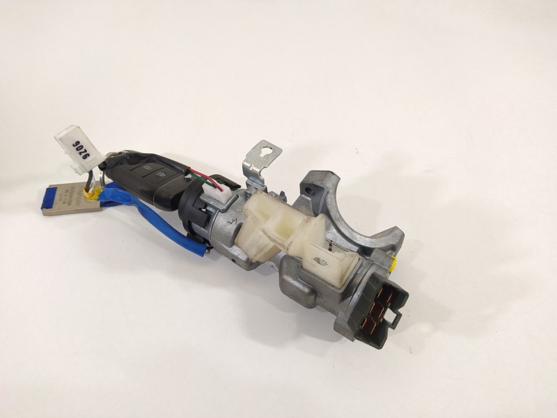 Recambio de conmutador de arranque para hyundai kona essence 2wd referencia OEM IAM   