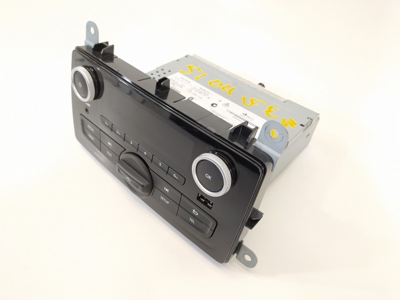 Recambio de sistema audio / radio cd para renault clio iv life referencia OEM IAM 281154076R  